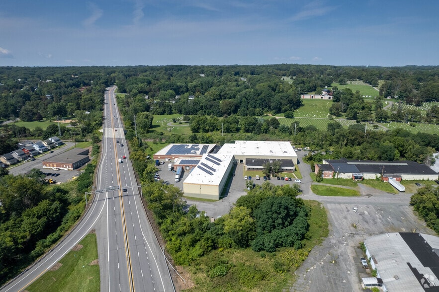 Primary Photo Of 12 Elmwood Rd, Menands Distribution For Lease