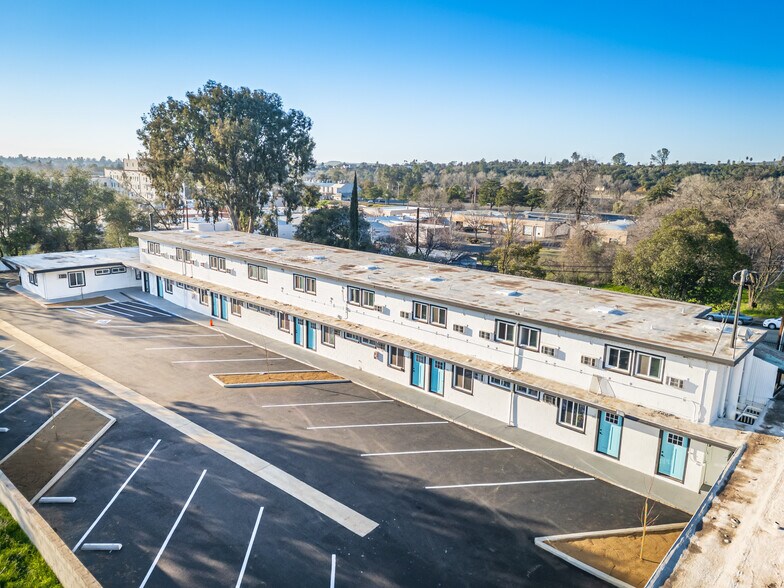 More Photos Of 2255 Bird St, Oroville Apartments For Sale