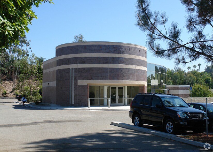 More Photos Of 741 Garden View Ct, Encinitas Medical For Lease