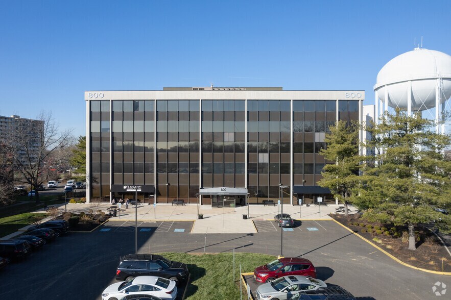 More Photos Of 1101 N Kings Hwy, Cherry Hill Unknown For Lease