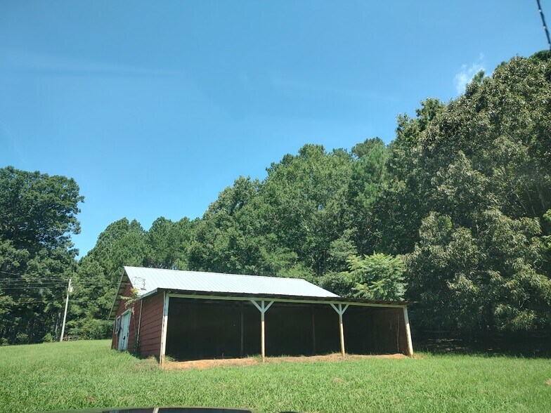 More Photos Of 611 Old E C Womack Rd, Sanford Land For Sale