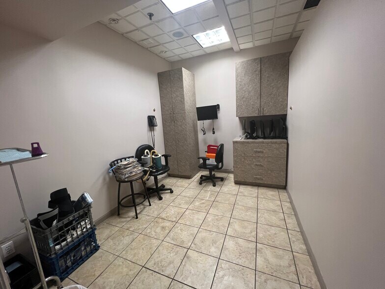 More Photos Of 8708 Justice Ave, Elmhurst Apartments For Sale