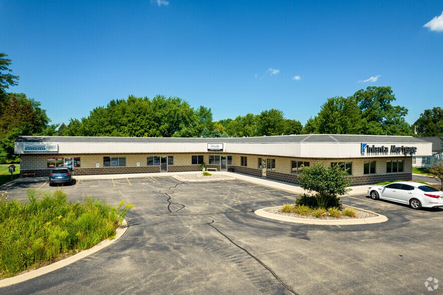 Primary Photo Of 4407 Milton Ave, Janesville Loft Creative Space For Sale