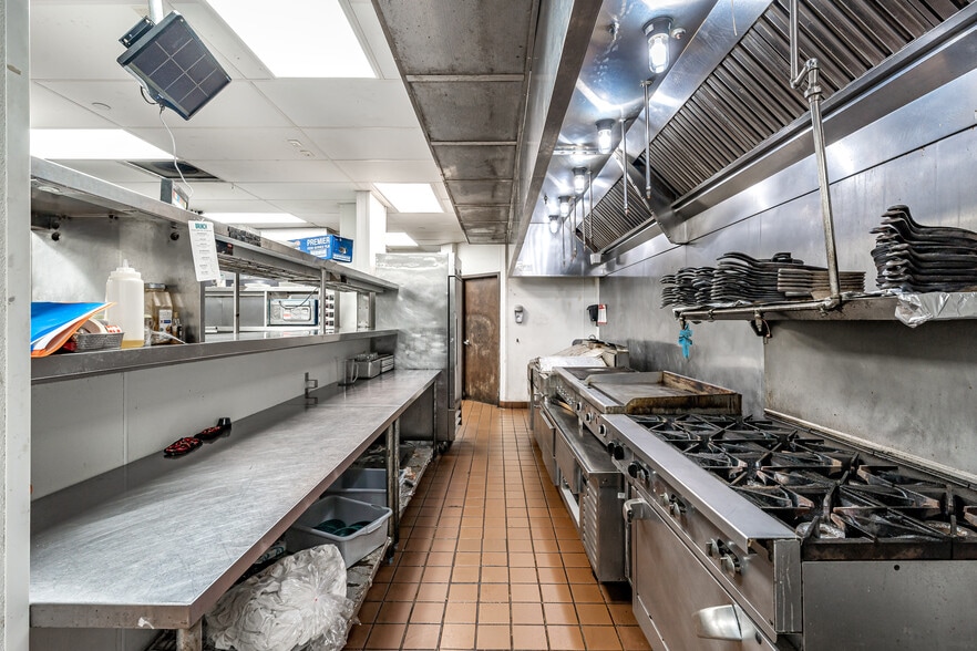 More Photos Of 15500 SW 29th St, Miramar General Retail For Sale