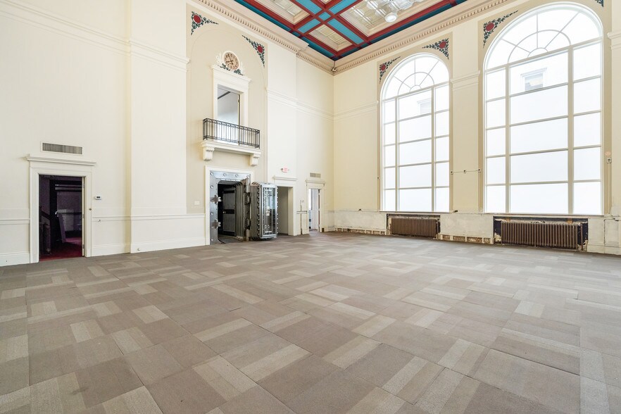 More Photos Of 115 Main St, Seymour General Retail For Sale