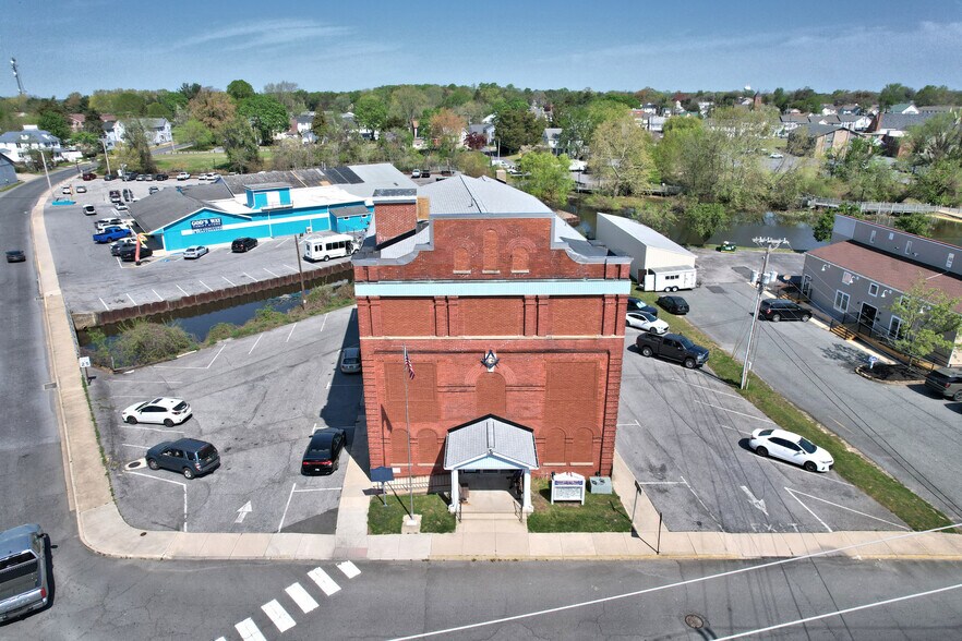 More Photos Of 125 Causey Ave, Milford Office For Sale
