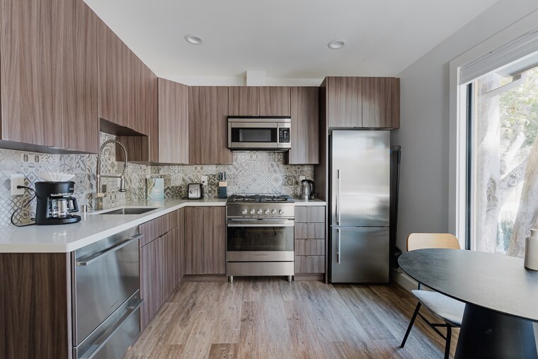 More Photos Of 251 Middlefield Rd, Palo Alto Apartments For Sale