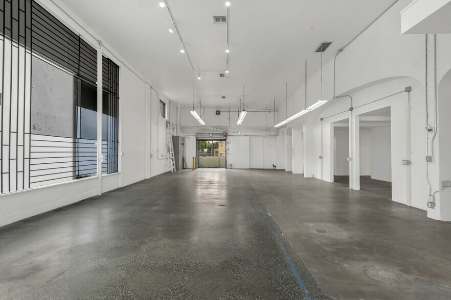 More Photos Of 7176 W Sunset Blvd, Los Angeles Storefront Retail Office For Sale