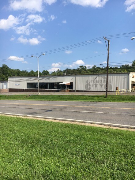 Primary Photo Of 1280 Sans Souci Pky, Wilkes-Barre Auto Dealership For Sale