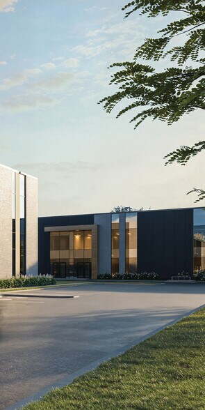 More Photos Of 140 Rue Bélanger, Châteauguay Manufacturing For Lease