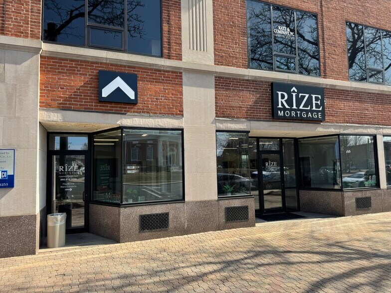 More Photos Of 8-12 N Main St, West Hartford Medical For Lease