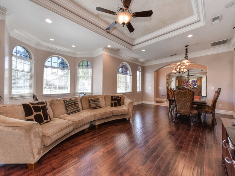 More Photos Of 6821 Lincoln Ave, Carmichael Congregate Senior Housing For Sale