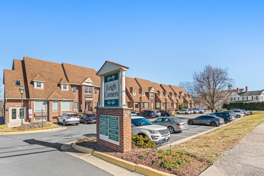 Primary Photo Of 10130-10134 Colvin Run Rd, Great Falls Medical For Lease