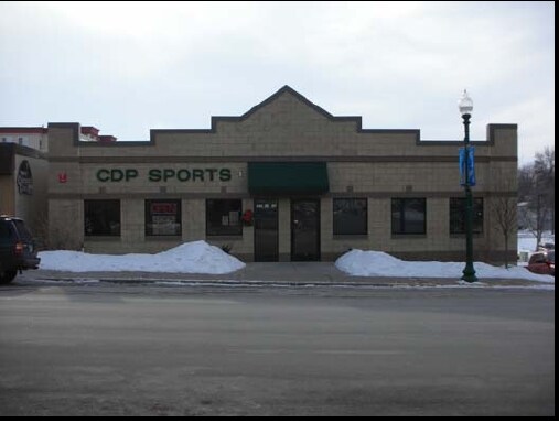 More Photos Of 141 1st St W, Waconia Office For Lease
