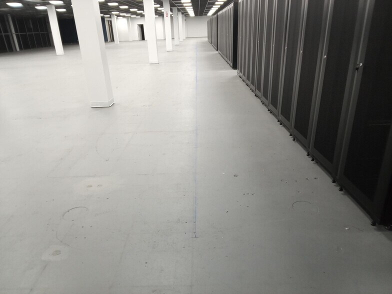 More Photos Of 2701 S Johnson St, San Angelo Industrial For Sale