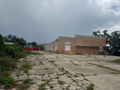 More Photos Of 3157 St Claude Ave, New Orleans Freestanding For Lease