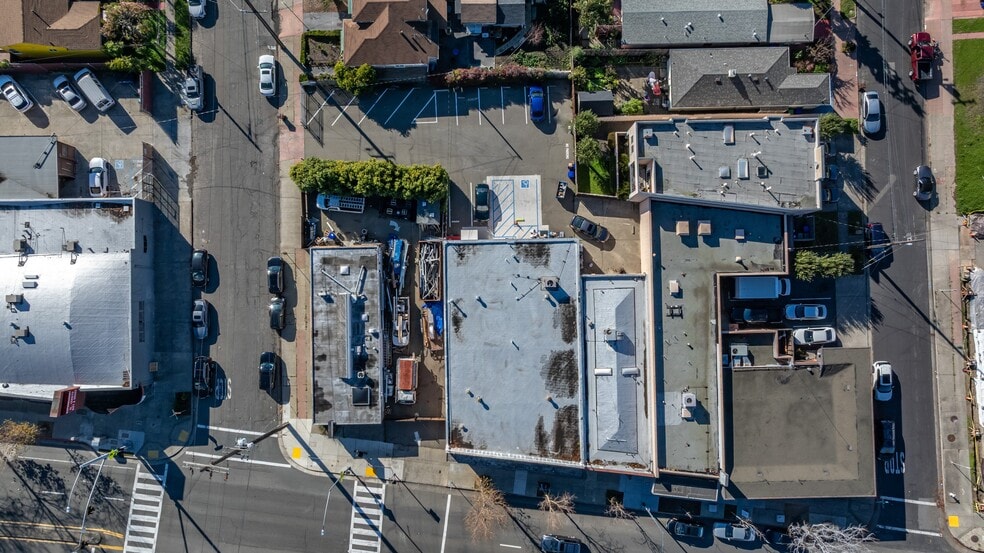 More Photos Of 10311-10317 San Pablo, El Cerrito Storefront For Sale