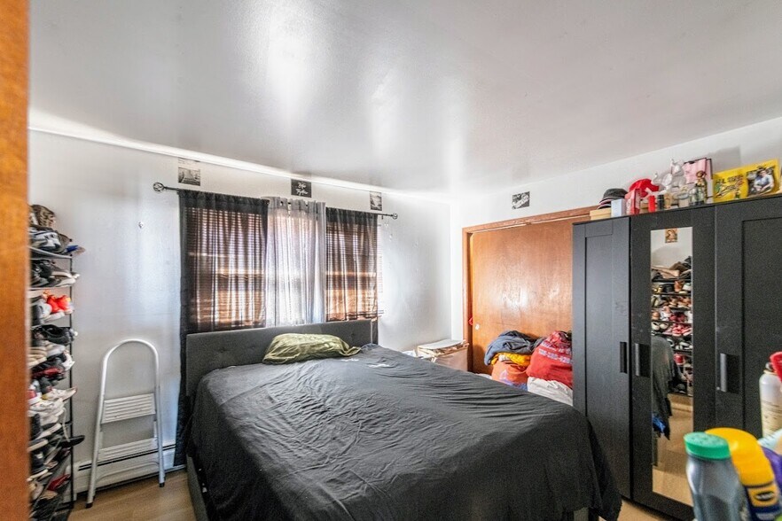 More Photos Of 1619 N 35th Ave, Melrose Park Apartments For Sale