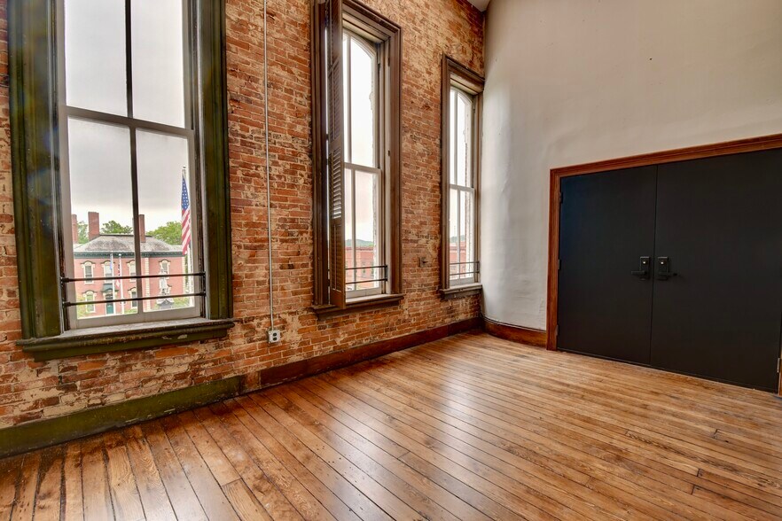 More Photos Of 20 E Jackson St, Millersburg Lodge Meeting Hall For Sale