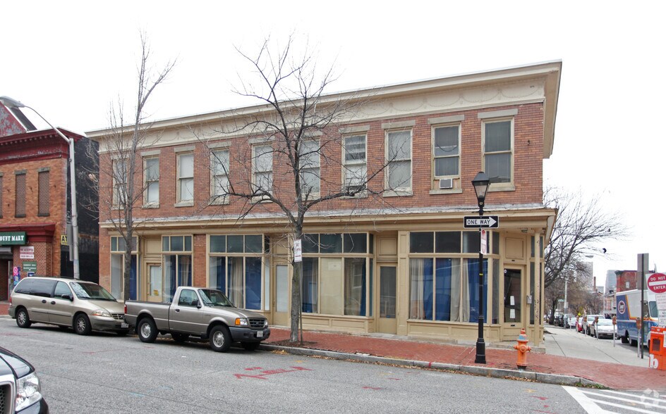 More Photos Of 1138-1140 W Hollins St, Baltimore Storefront Retail Office For Lease