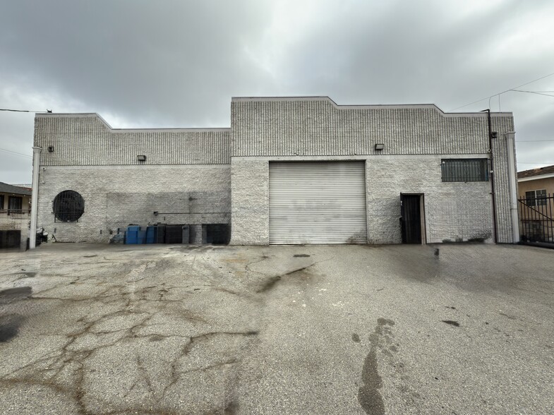 Primary Photo Of 3614-3618 Mettler St, Los Angeles Warehouse For Sale