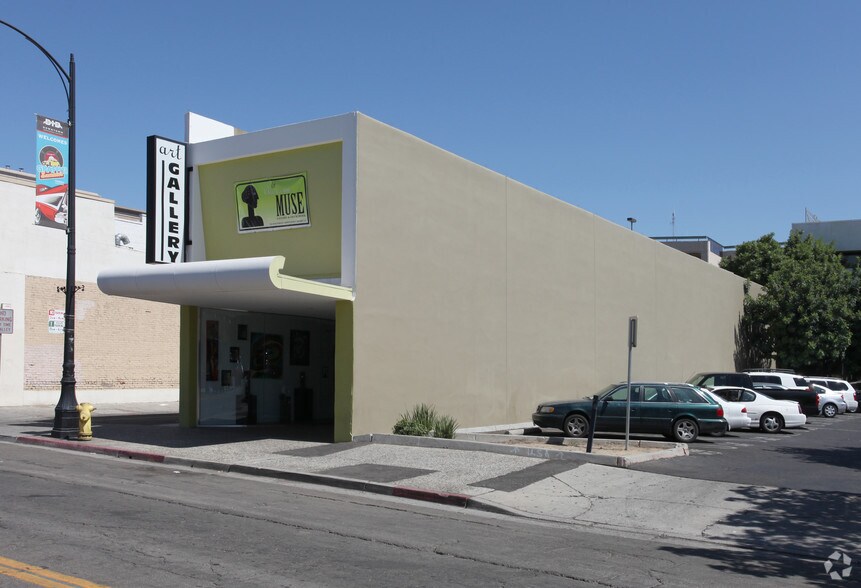 Primary Photo Of 918 10th St, Modesto Storefront Retail Office For Sale