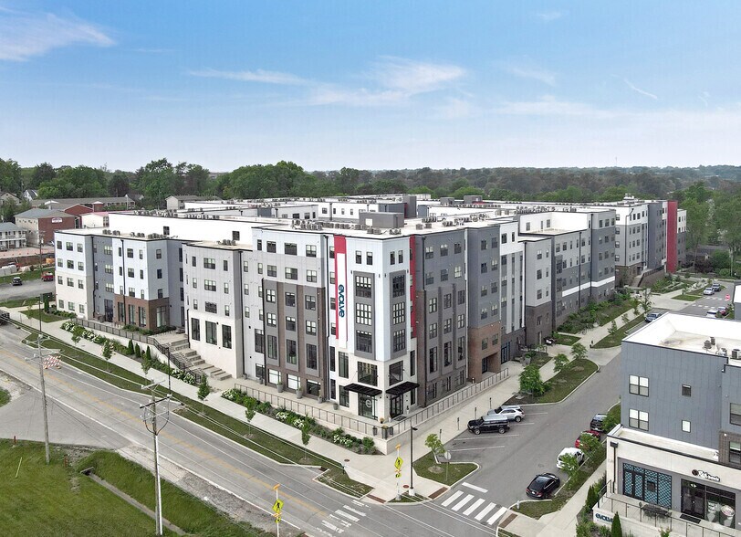 More Photos Of 1425 N Dunn St, Bloomington Apartments For Lease