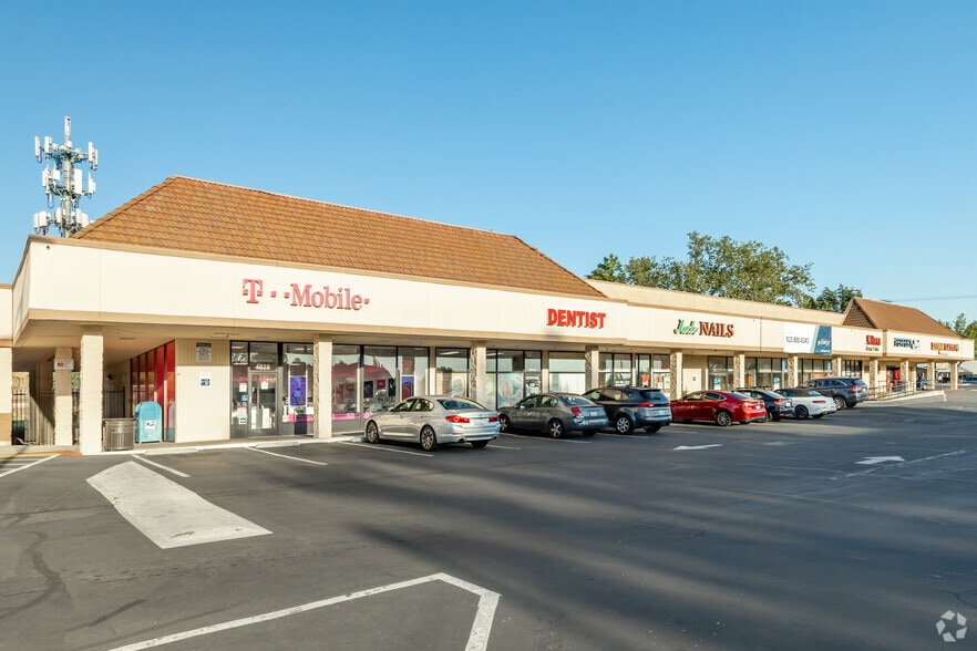 More Photos Of 4802-4894 San Juan Ave, Fair Oaks Unknown For Lease