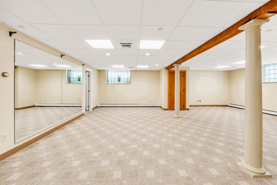 More Photos Of 294 Pleasant St, Stoughton Office For Sale