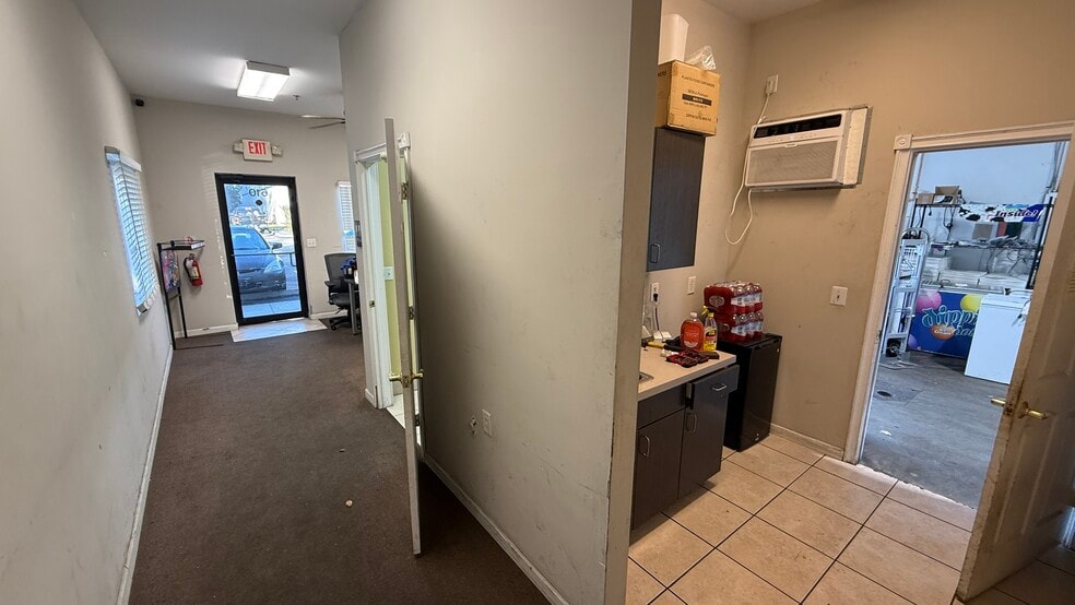 More Photos Of 5570 Florida Mining Blvd S, Jacksonville Warehouse For Sale