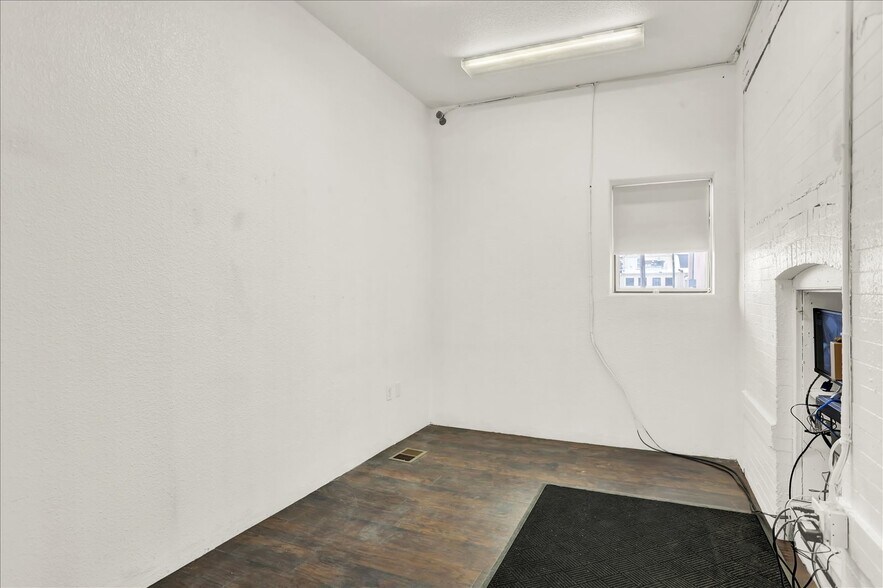 More Photos Of 762 Kalamath St, Denver Industrial For Sale