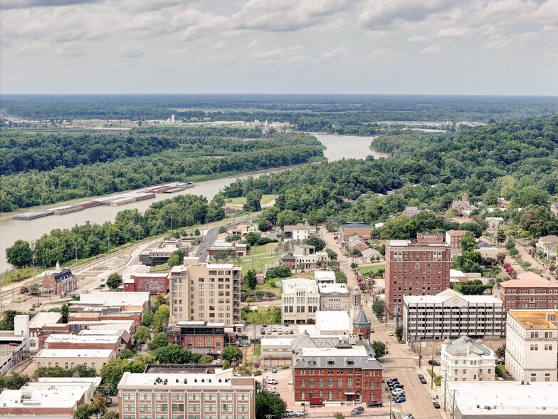 More Photos Of 1701 Castle Overlook Drive, Vicksburg Land For Sale