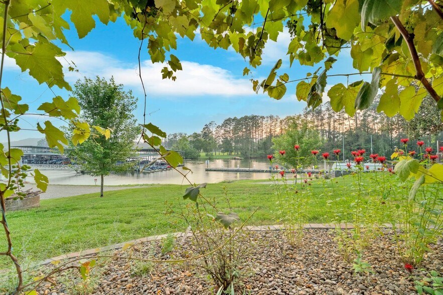 More Photos Of 1060 Paint Rock Ferry Rd, Kingston Specialty For Sale