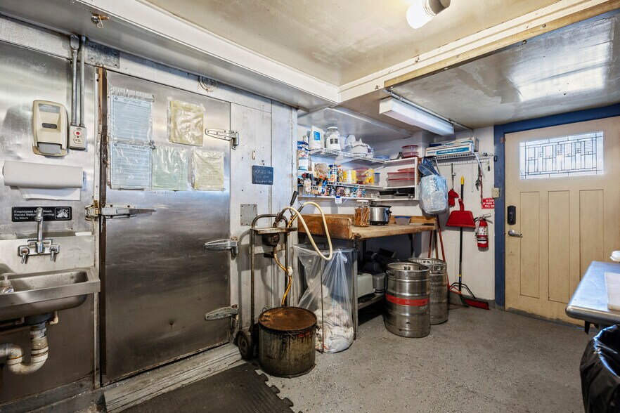 More Photos Of 691 A1A Beach Blvd, Saint Augustine Restaurant For Sale