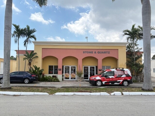 More Photos Of 140 NW 11th St, Boca Raton Warehouse For Lease
