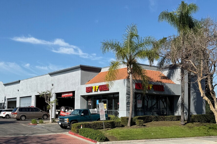 Primary Photo Of 940-1000 N Harbor Blvd, Santa Ana Unknown For Lease