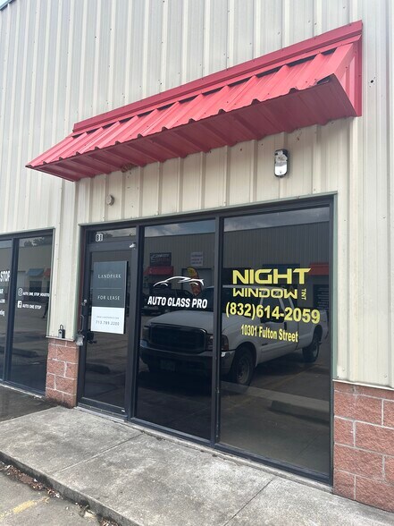 More Photos Of 6134 Airline Dr, Houston Unknown For Lease