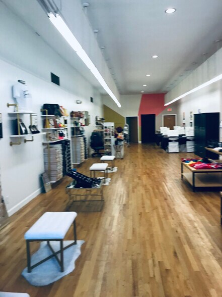 More Photos Of 5611 6th Ave, Kenosha Restaurant For Sale