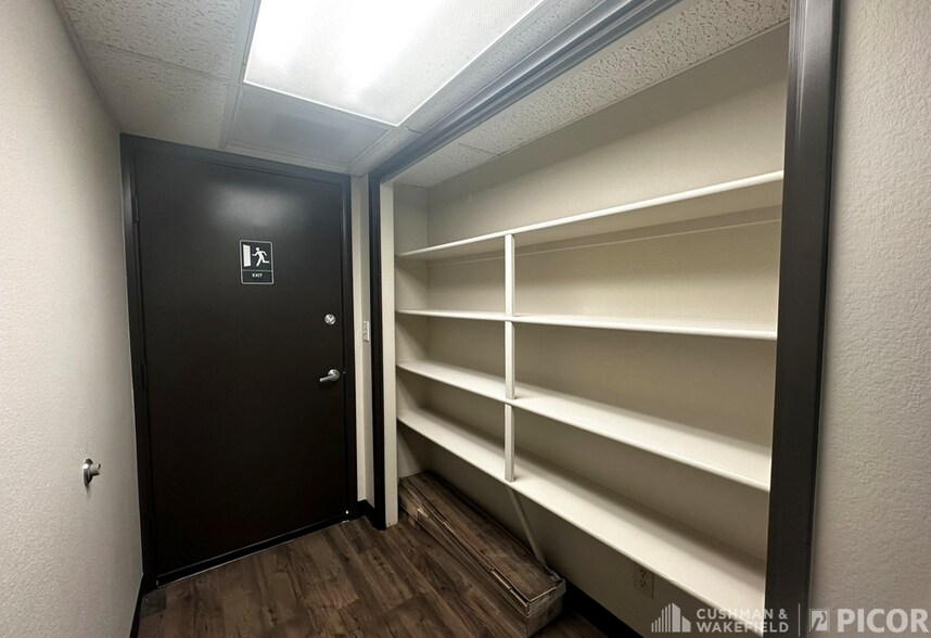 More Photos Of 6628 E Carondelet Dr, Tucson Medical For Sale