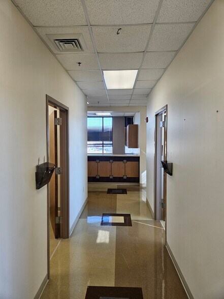 More Photos Of 8337 Us-72 Hwy, Madison Medical For Lease
