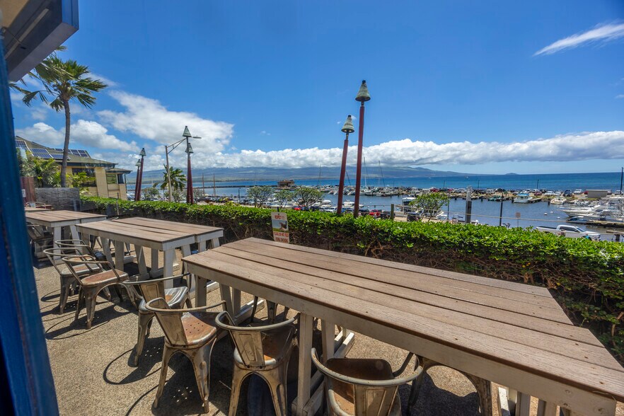 More Photos Of 300 Ma'alaea Rd, Wailuku Freestanding For Lease