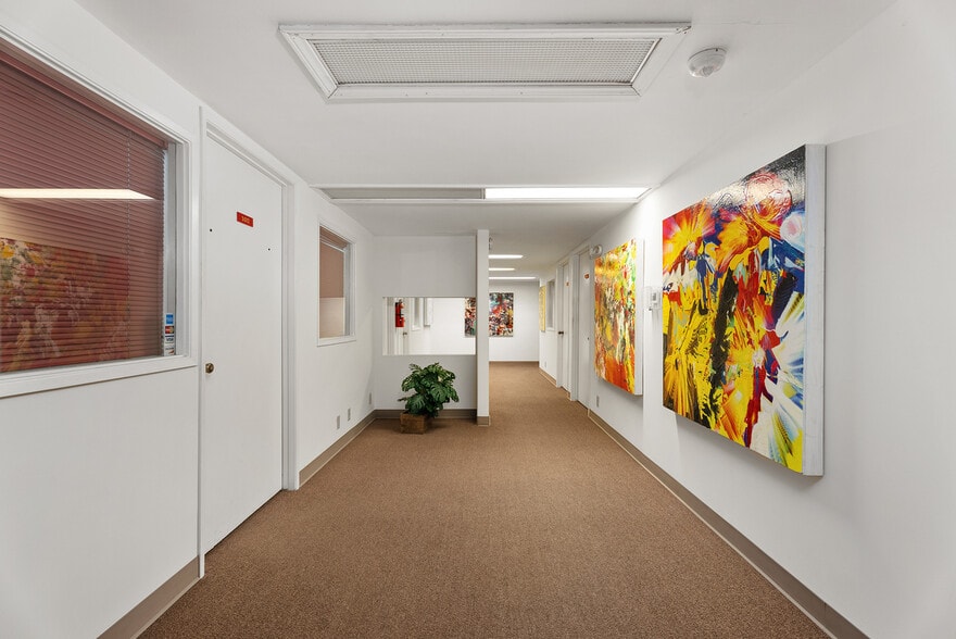 More Photos Of 34231 Camino Capistrano, Dana Point Office For Lease