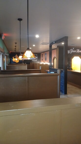More Photos Of 219 Myrtle Ave, Carolina Beach Restaurant For Lease