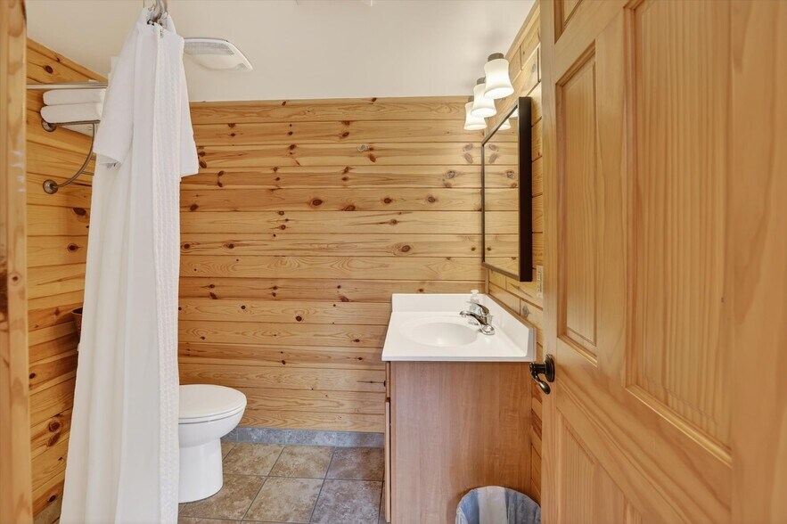 More Photos Of 10935 Linger Longer Rd, Grayling Hospitality For Sale