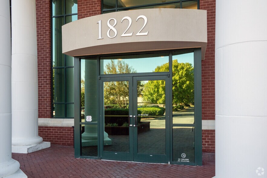 More Photos Of 1822 E Highway 54, Durham Office For Lease