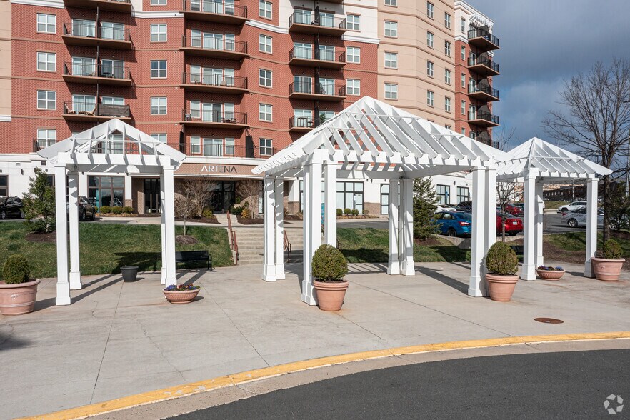 More Photos Of 100 Lara St, Manassas Park Apartments For Lease