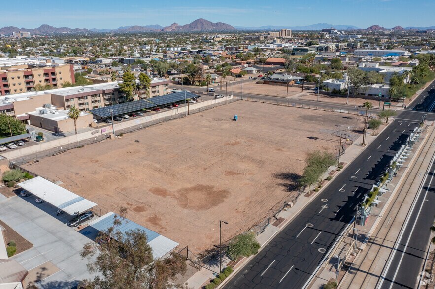 More Photos Of 1140 E Washington St, Phoenix Apartments For Lease