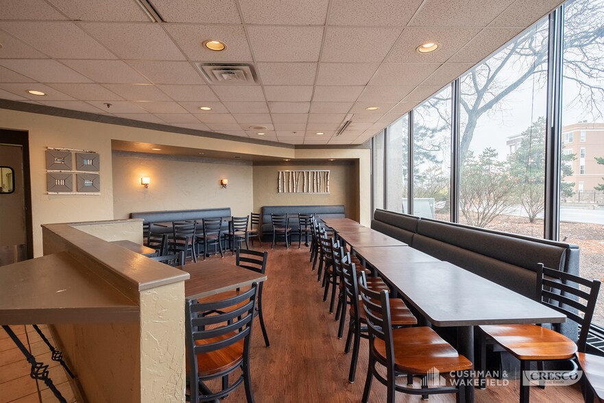 More Photos Of 23240 Chagrin Blvd, Beachwood Office For Lease