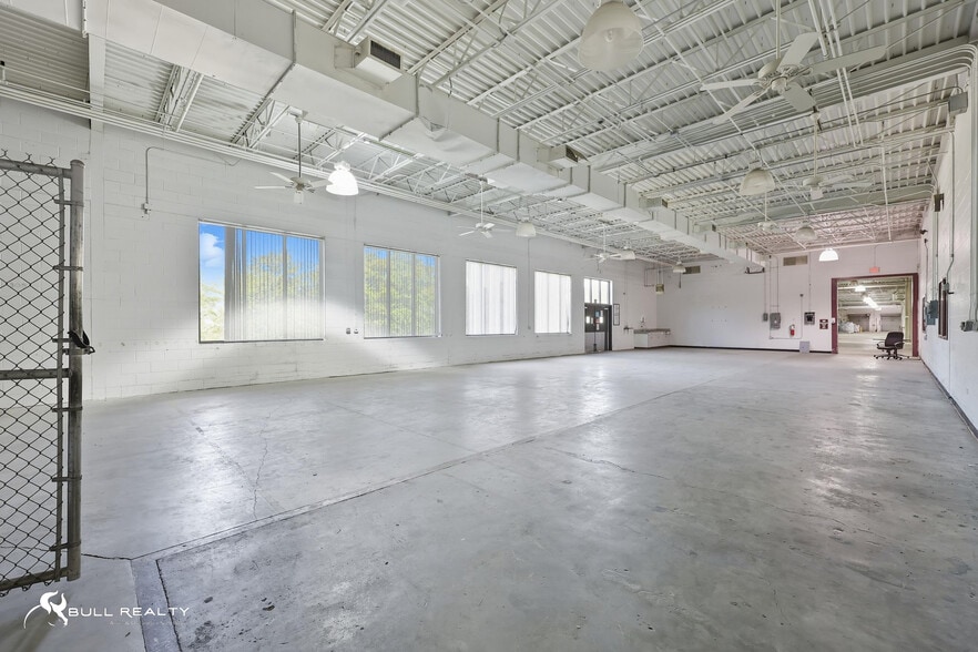 More Photos Of 458 Whitfield St, Fayetteville Manufacturing For Lease