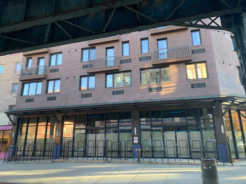 Primary Photo Of 874 Willoughby Ave, Brooklyn Apartments For Lease